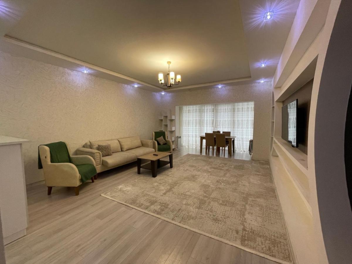 Park Azure Luxury Apartment Baku Bagian luar foto